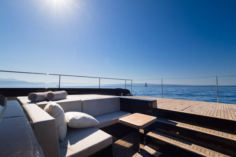 Sunreef 70 Power | Amber One