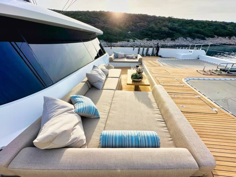 Sunreef 80  | Honeybird