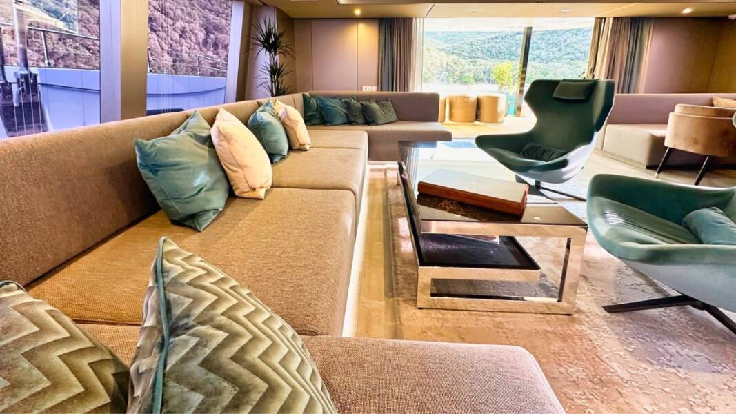 Sunreef 80  | Honeybird