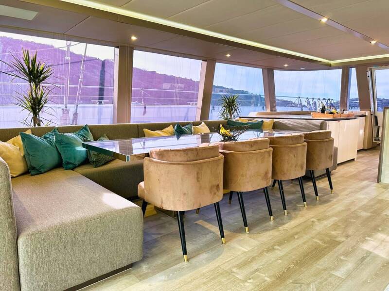Sunreef 80  | Honeybird