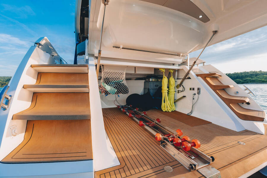 Sunseeker 65 Sport Yacht | X2