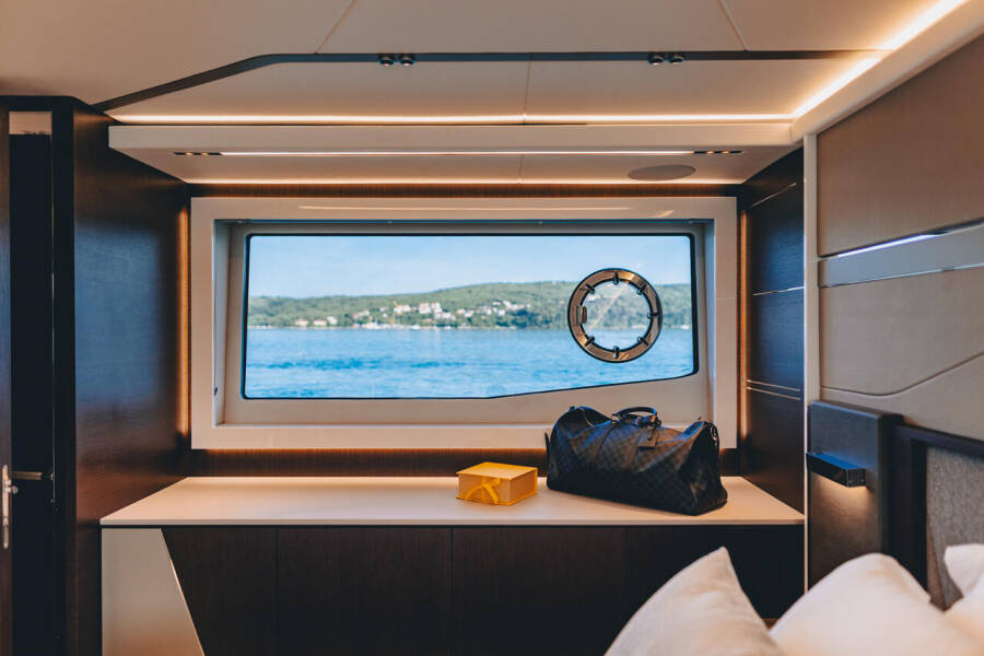 Sunseeker 65 Sport Yacht | X2