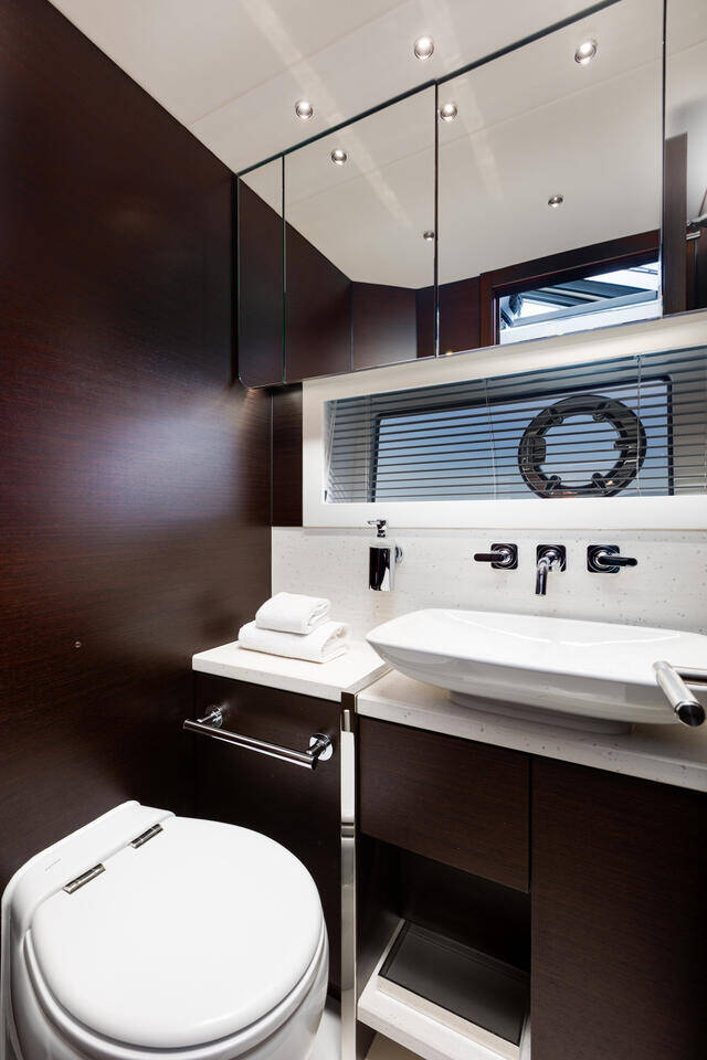 Sunseeker 65 Sport Yacht | X2