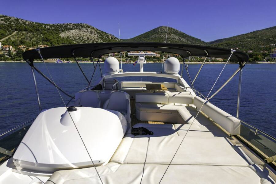 Sunseeker Manhattan 63  | 2 Drunk