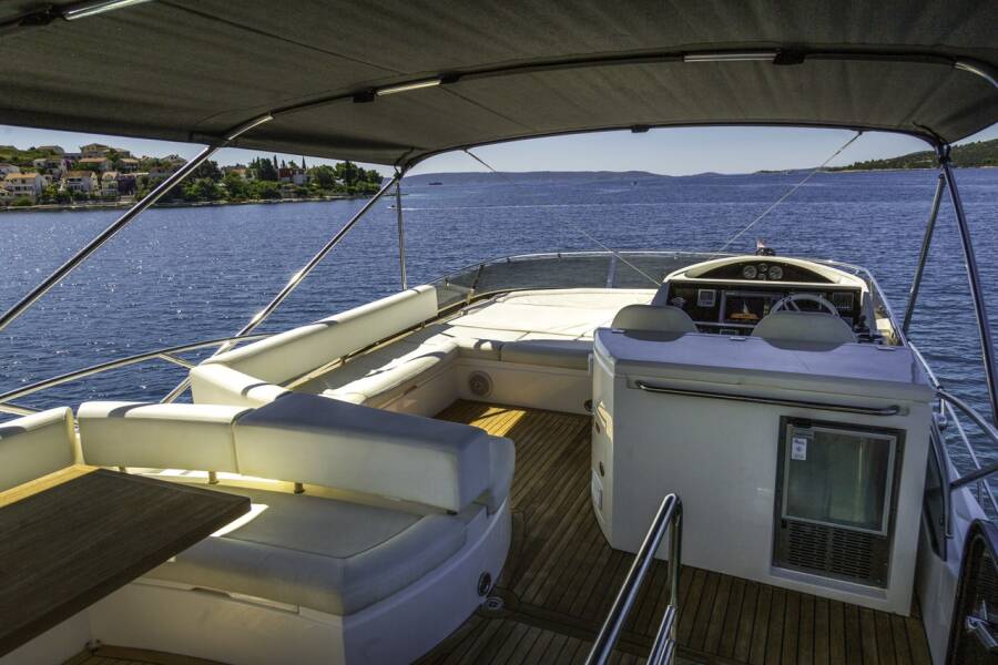 Sunseeker Manhattan 63  | 2 Drunk