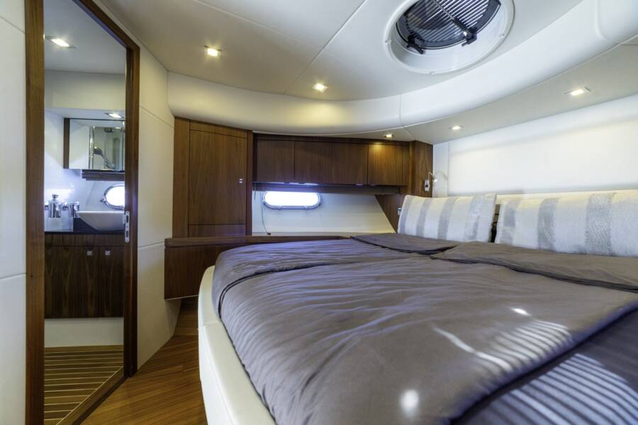 Sunseeker Manhattan 63  | 2 Drunk