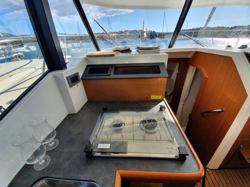 Swift Trawler 30  | Oasiss