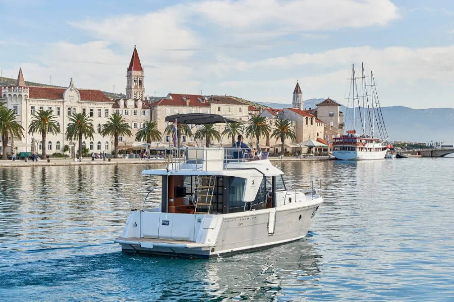 Swift Trawler 30  | Odysseus