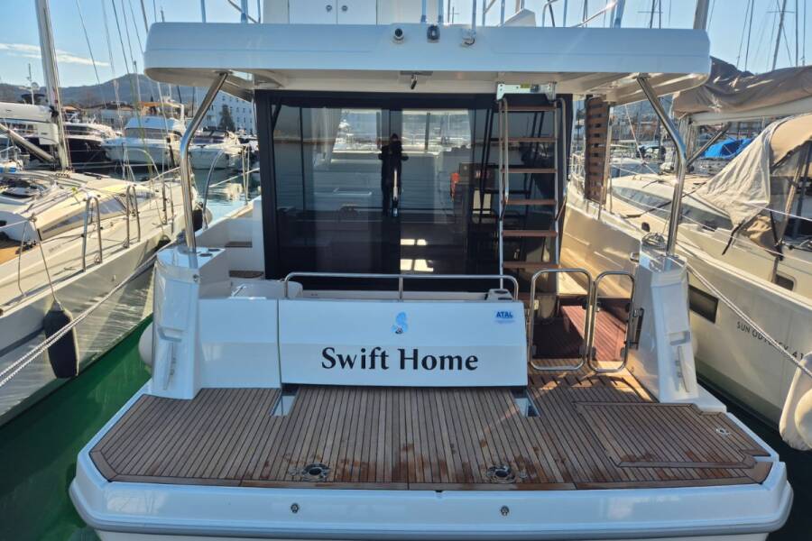 Swift Trawler 41  | Swift Home